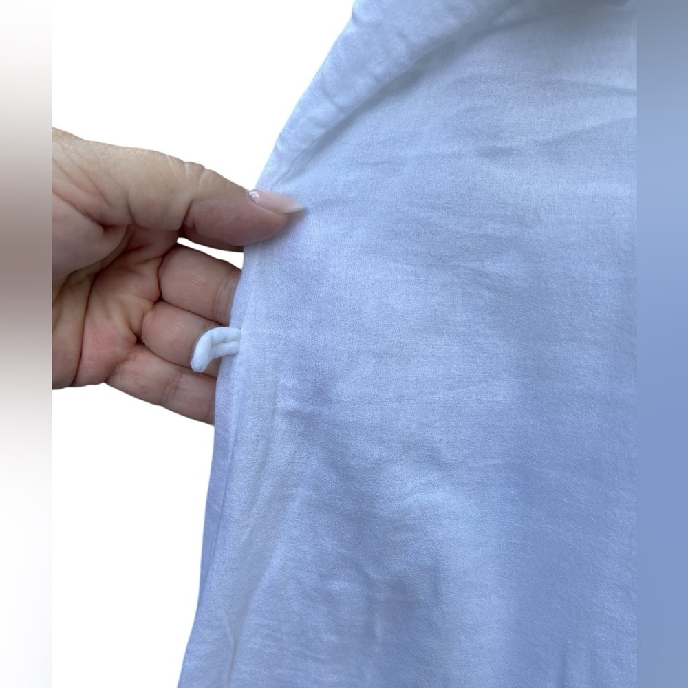 🔥❤️CALVIN KLEIN JEANS white blouse women’s size 1X - can be belted! Like new!! - Picture 4 of 8